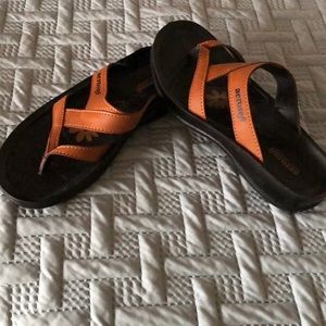 Women’s aero soft sandals size 8 /38